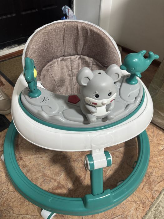 Ходунки детские в отличном состояний