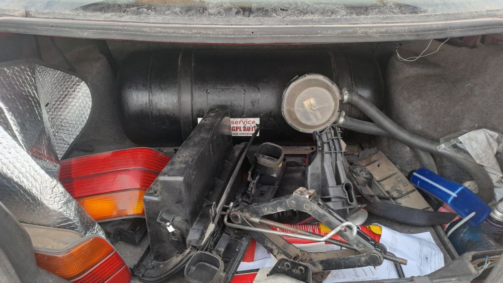 Bmw E36 318i + GPL an 94'