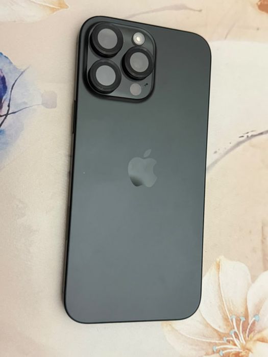 Iphon 16 pro maks