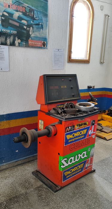 Италианска баланс машина CEMB CB 200