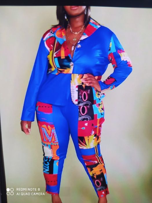 Костюм пиджак и брюки , джинсовая  куртка54, 56,58, 60, 62,64 разм