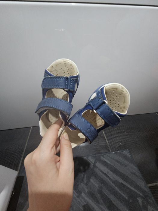 Сандалики детские