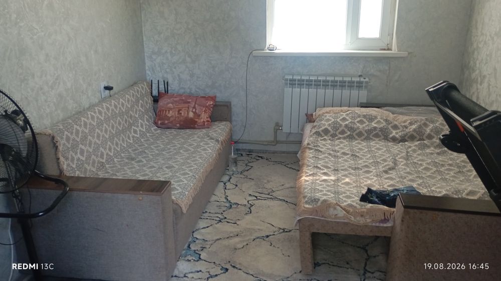 Дом прадеотся с времякои жылои
