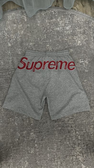Шорты Supreme M размер