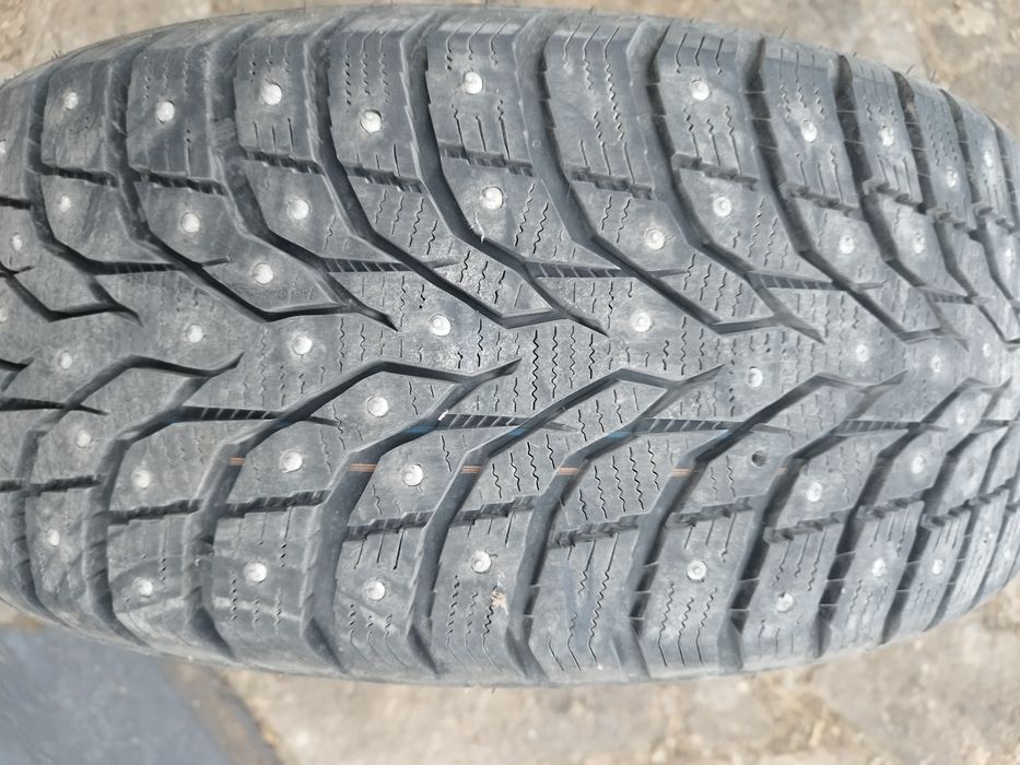 215/50 R17 комплект