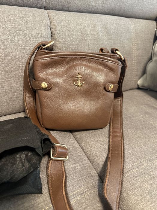 Естествена кожа чанта