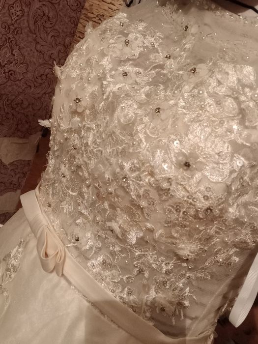 Платье на узату или для выпускной