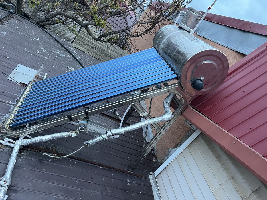 Panou solar apa calda nepresurizat 120 L  + pompa ridicare presiune