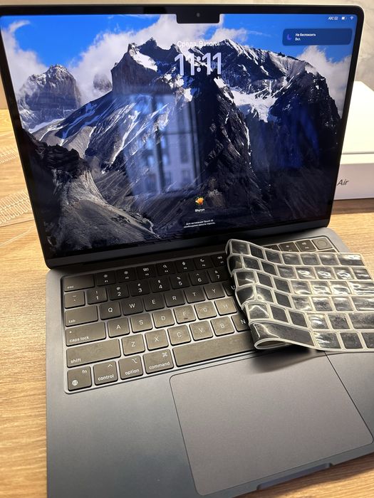 MacBook Air13/ M2chip/ 256/8 GB