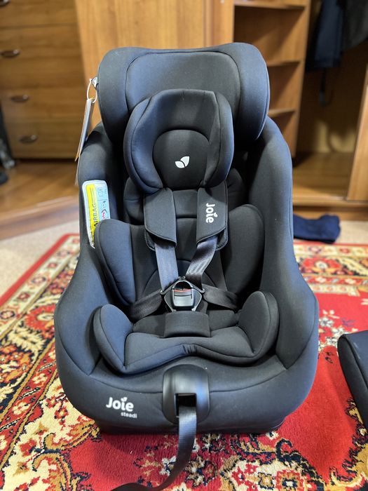 Автокресло Joie новое