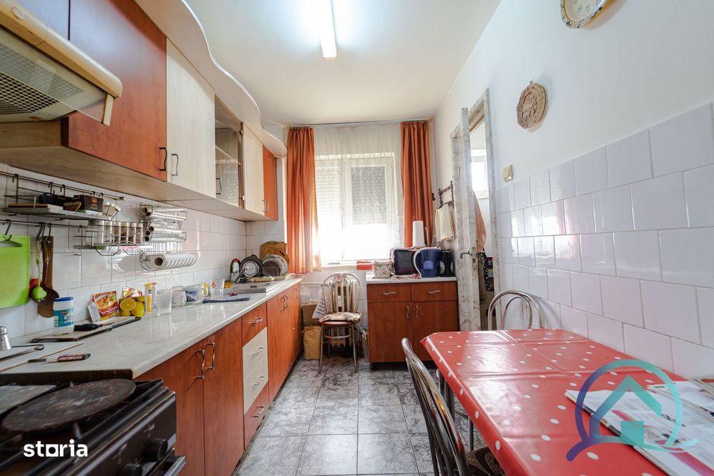 Apartament 110 mp zona Vlaicu etaj 2