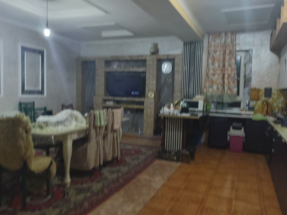 Дом в поселке Райымбек