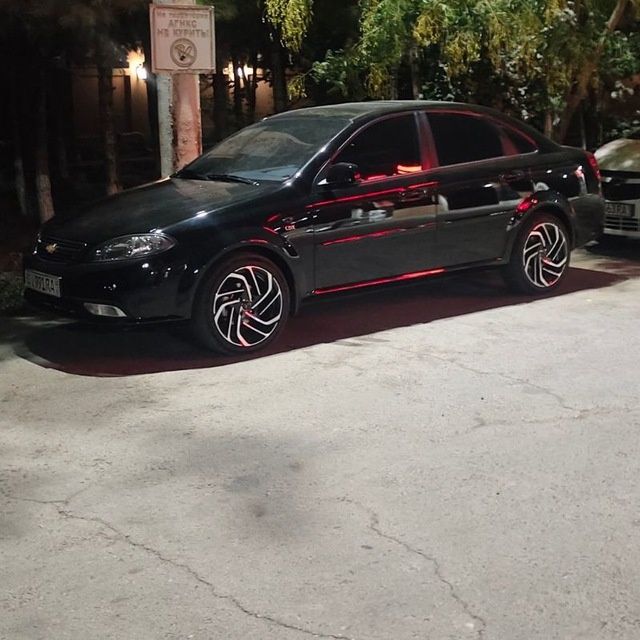 Диска 17 размер балони Билан сотилади