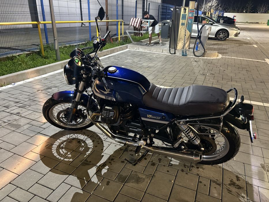 Moto Guzzi V7 Special 2022