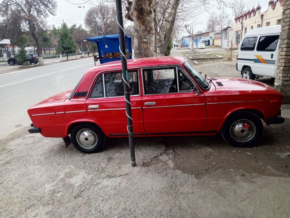 Vaz 2106 sotiladi