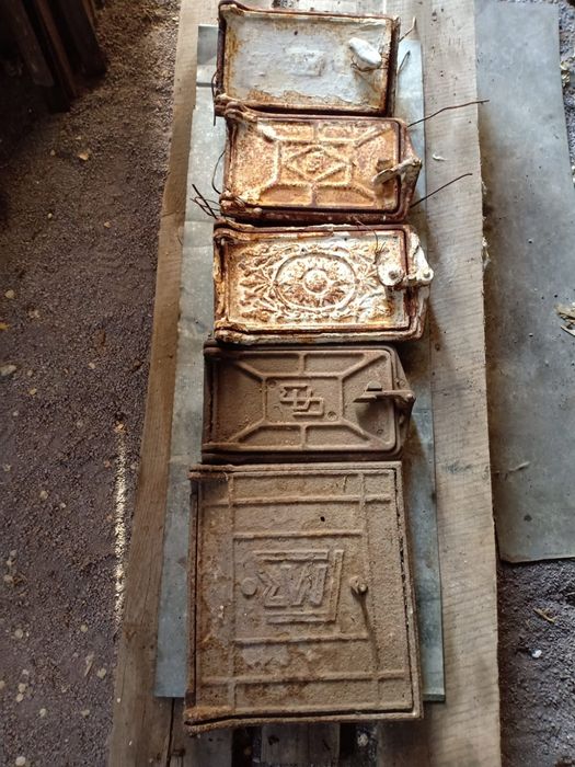 Продам печные дверки