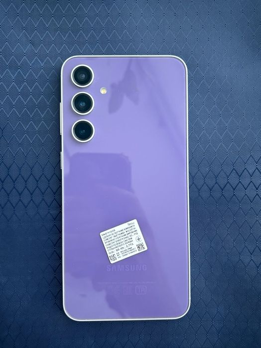 Самсунг С23 fe тел