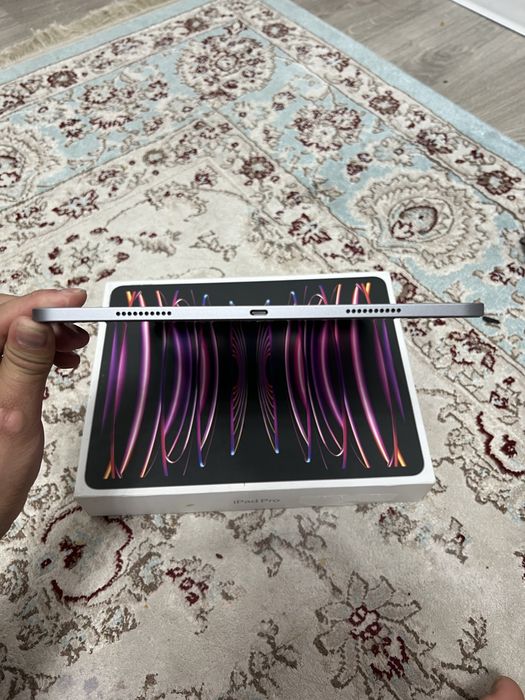 Ipad pro m2 128gb + Iphone 13 128gb обмен