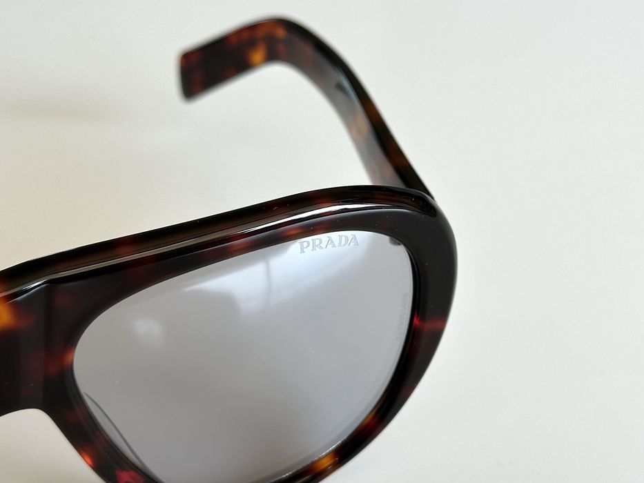 Слънчеви очила Prada PRC05S