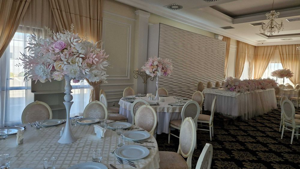 Suporti pentru aranjamente evenimente