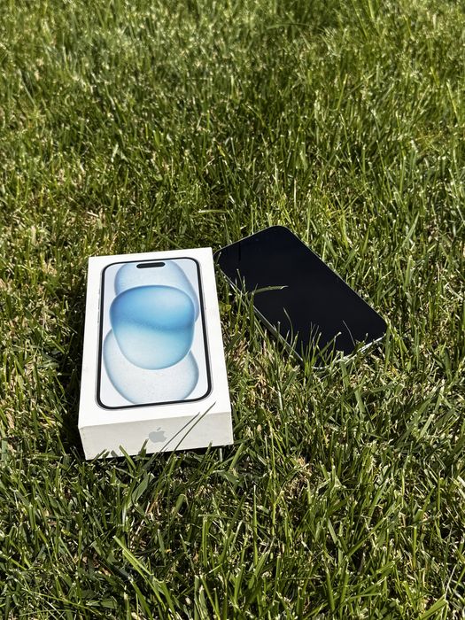 iPhone 15 (256gb)