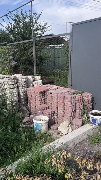 Продаю брусчатки срочно