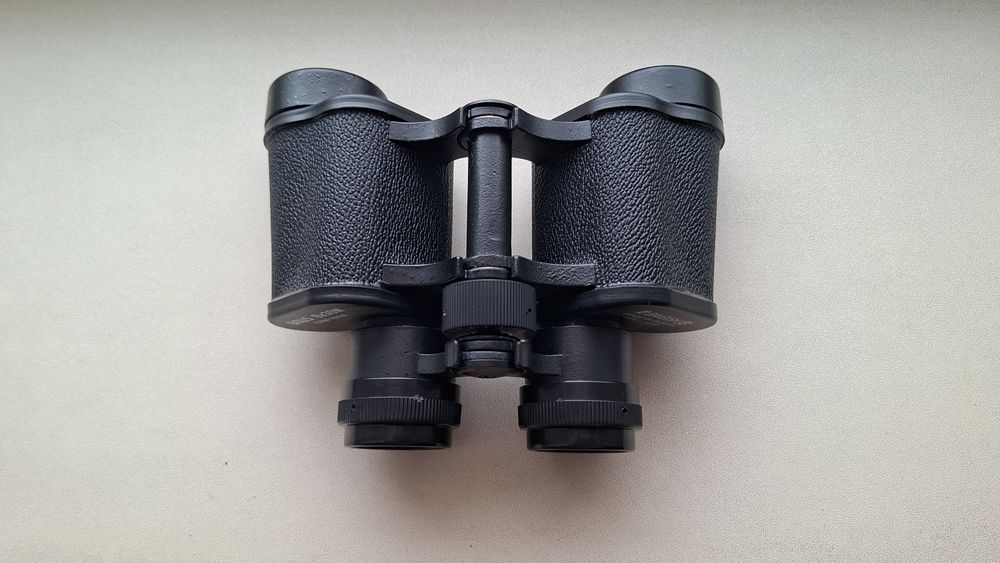 Бинокль новый продам