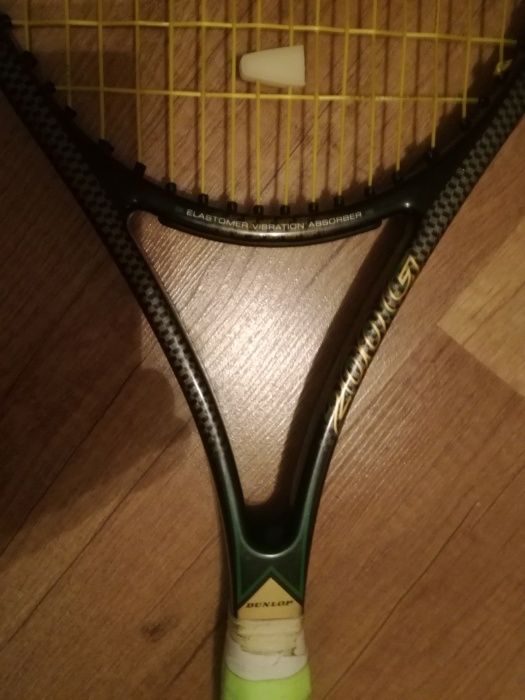 Ракети Yonex Vcore, Dunlop. Head, Mantis