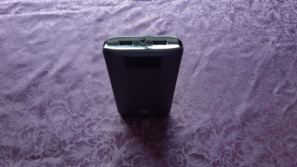 Външна батерия А+ 20000mah