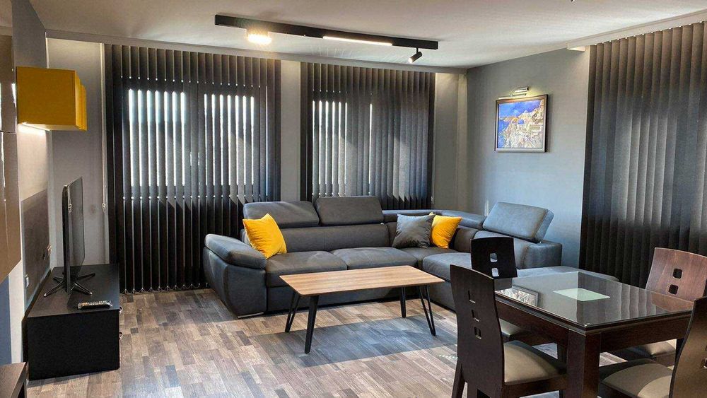 Дава се под наем Двустаен апартамент в Пловдив, Кършияка - 65 кв.м за 408 € - Снимка #1