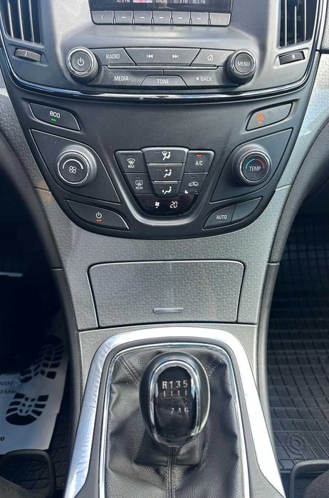Mașină personală - OPEL INSIGNIA SEDAN/2016/1.4 TurboBenzină/140 CP/