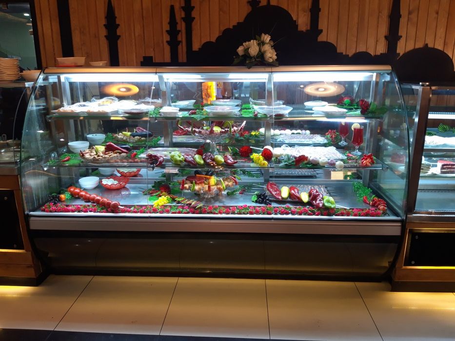 Витрина холодильник (vitrina xolodilnik)