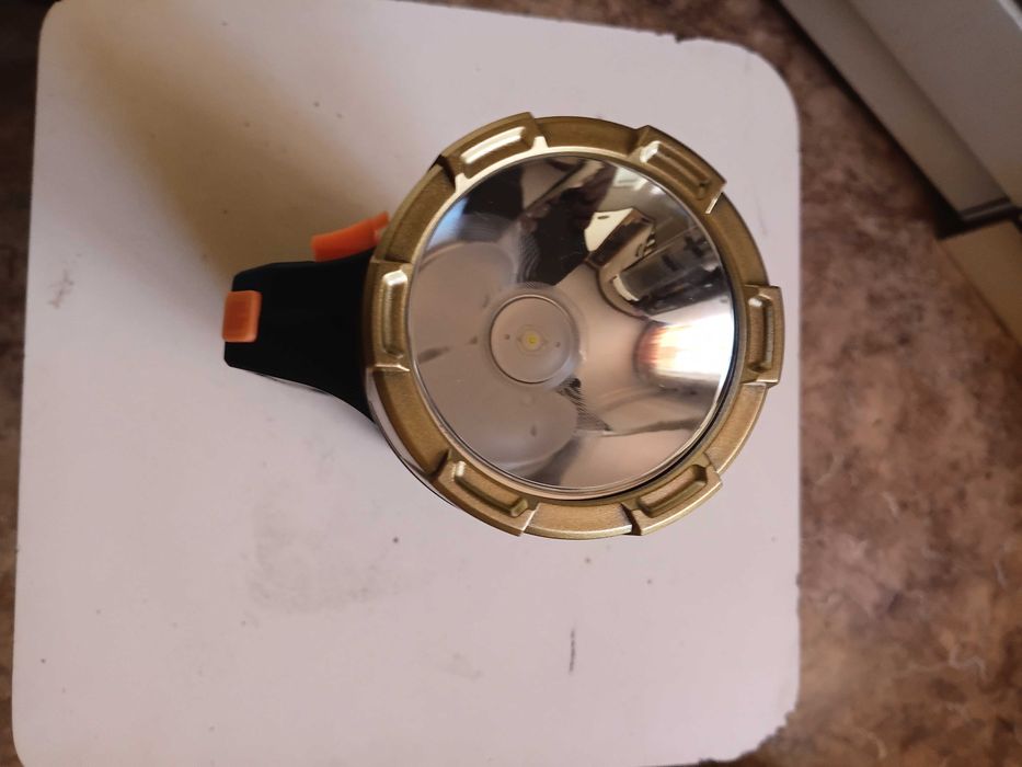 Продам фонарик(Новый)