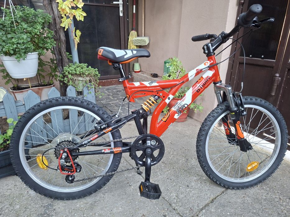 Bicii btwin pe 20"full suspension