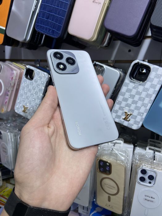 Honor 400 Lite 8/256 ideal