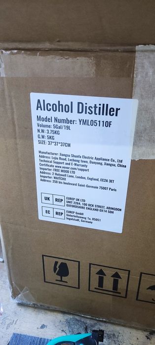Vând distilator de alcool