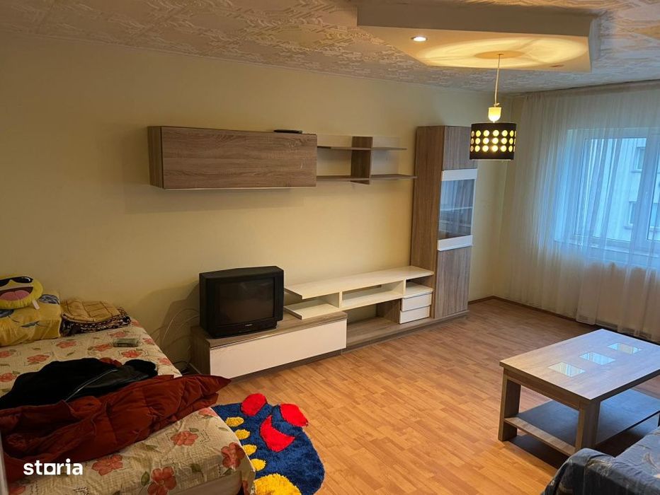 Apartament 3 camere, 70 mp, Bals zona Jiu