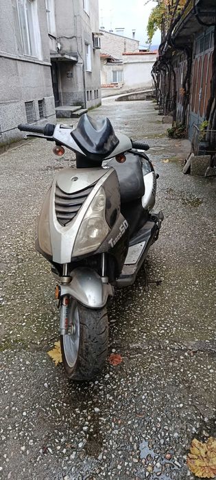 Скутер Китайски Баотиан