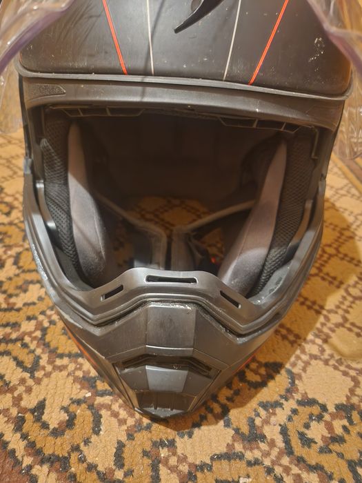 Casa scorpion flip up