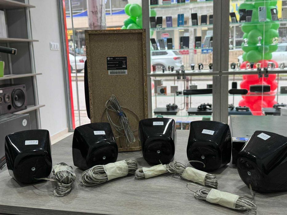 Домашно кино уредба LG HT306SF / 5 колони + буфер, дистанционно