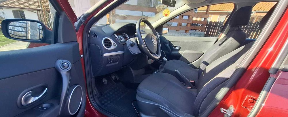 Renault Clio, proprietar