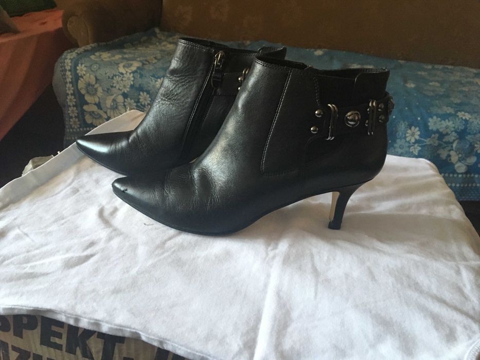 продам туфли женские разные