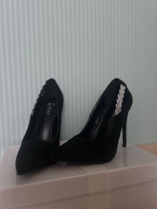 Официални черни обувки 36номер