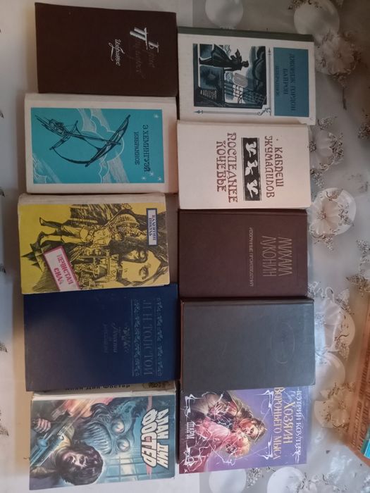 Продам книги б/у