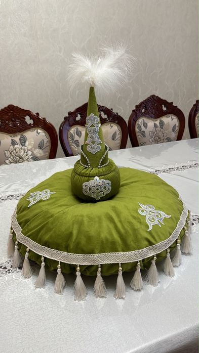 Продам набор сырга салу