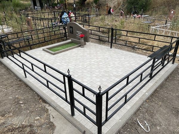 Изготовление памятников и оград