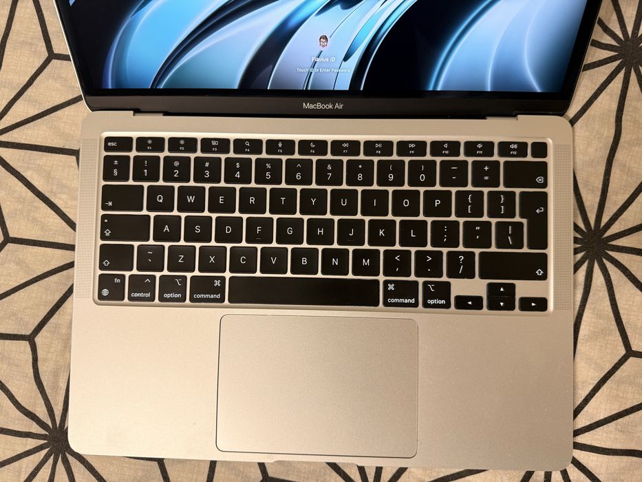 Vand MacBook Air M1