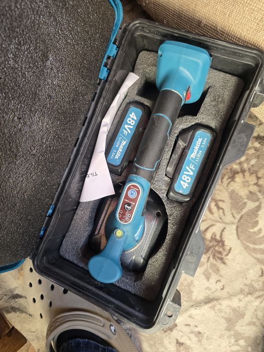 Продам вибромашинка для кафеля