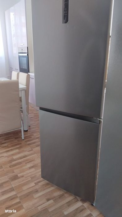 Apartament 3 camere de închiriat Ared Uta
