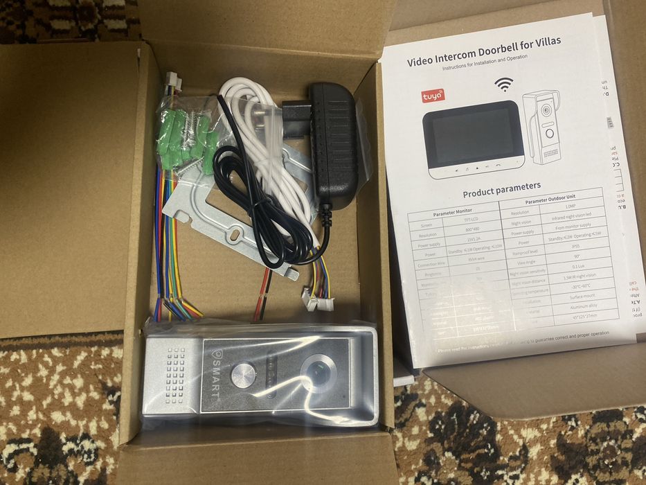 Домофон новый. Не пригодился
